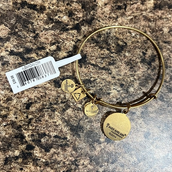 SOLD - Picture 4 of 6